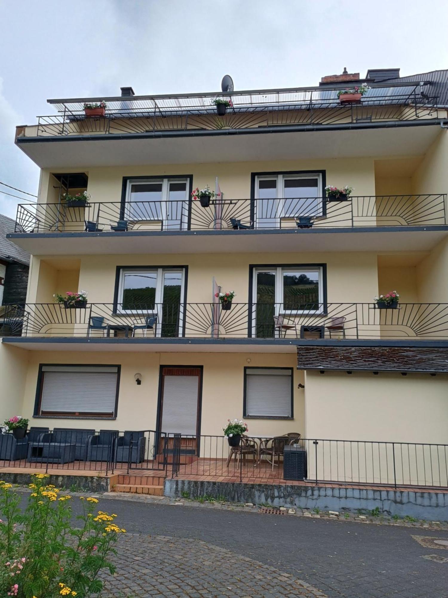 Gasthof Zur Grafschaft Veldenz Exteriér fotografie